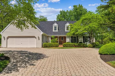 3691 Kennybrook Blf, Columbus, OH 43220