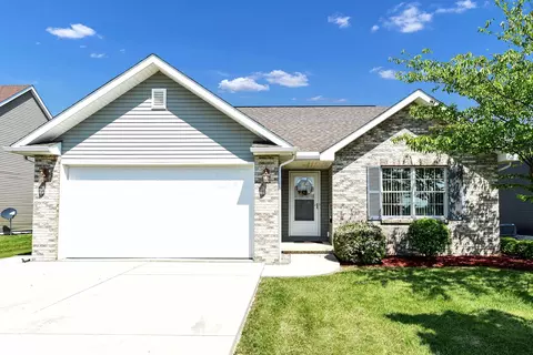 2651 S Amherst Ave, Port Clinton, OH 43452