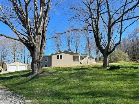 Exterior - 11295 Techniglas Rd, Newark, OH 43055 photo 4 of 13