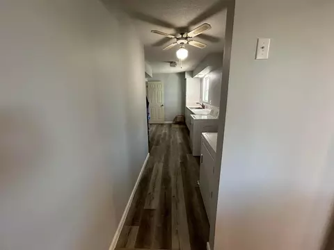 Entry Way - 11295 Techniglas Rd, Newark, OH 43055 photo 2 of 2