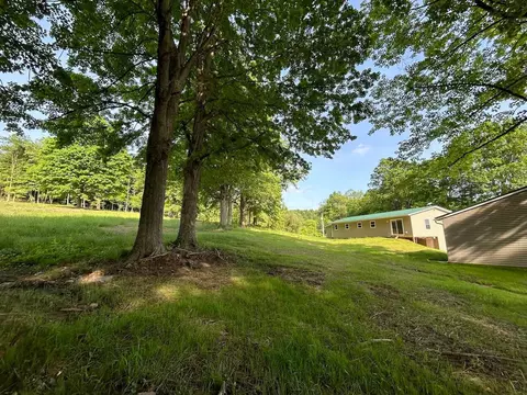 Exterior - 11295 Techniglas Rd, Newark, OH 43055 photo 8 of 13