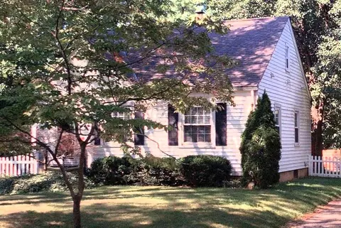 809 Griswold St, Worthington, OH 43085