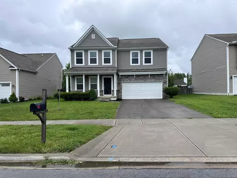 2633 Prairie Grass Ave, Lancaster, OH 43130