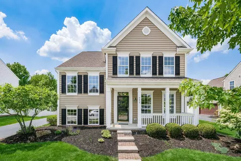 771 Paddlecreek Dr, Westerville, OH 43082