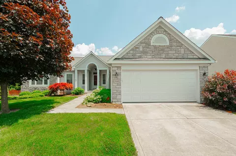 7949 Emmanuel Dr, Lewis Center, OH 43035