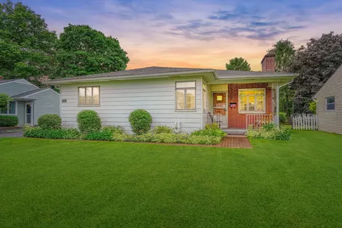 63 Kramer St, Canal Winchester, OH 43110