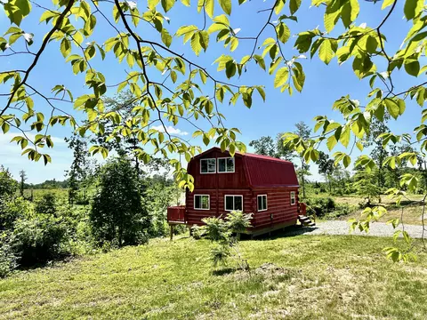34612 Huston Road Apt Rd #(VINTON FURNACE RETREAT CABI, Radcliff, OH 45695
