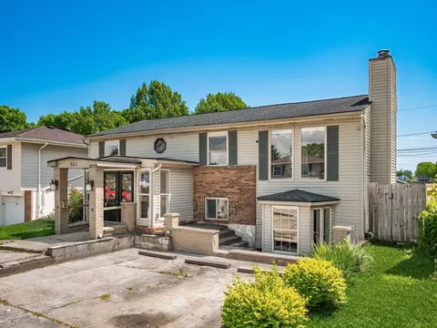 697 Edendale Ct, Columbus, OH 43207