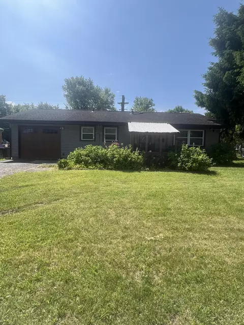 3352 Latonia Rd, Columbus, OH 43232
