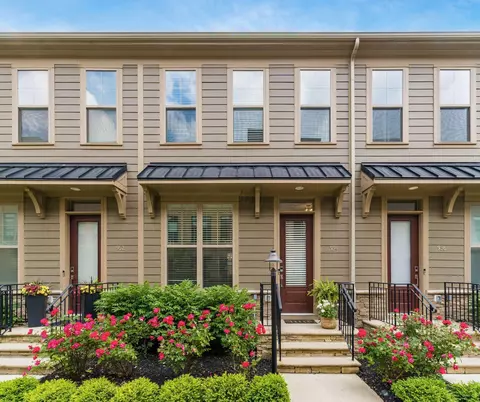 954 Pullman Pl, Columbus, OH 43212