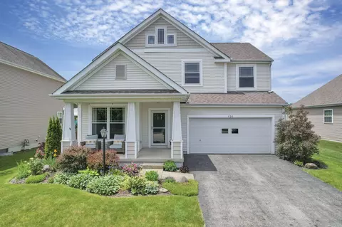 126 Brenden Park Dr, Pataskala, OH 43062