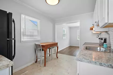 Kitchen - 388 Derrer Rd, Columbus, OH 43204 photo 1 of 4