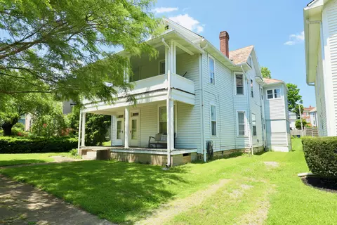 321-323 E Wheeling St, Lancaster, OH 43130