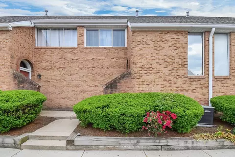 149 Brandywine Dr #F, Westerville, OH 43081