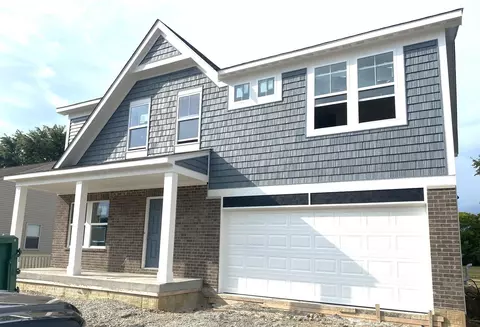 125 Sycamore Dr, Circleville, OH 43113