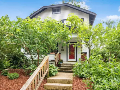295 Olentangy St, Columbus, OH 43202