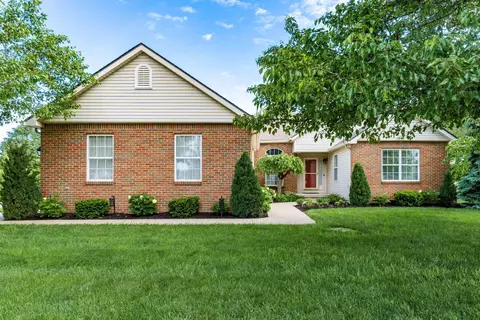 1982 Hayer Ct, Lewis Center, OH 43035