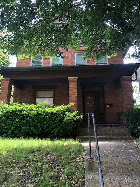 49 E Oakland Ave, Columbus, OH 43201