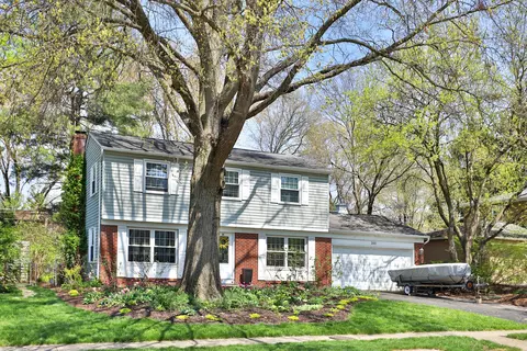 246 Caren Ave, Worthington, OH 43085
