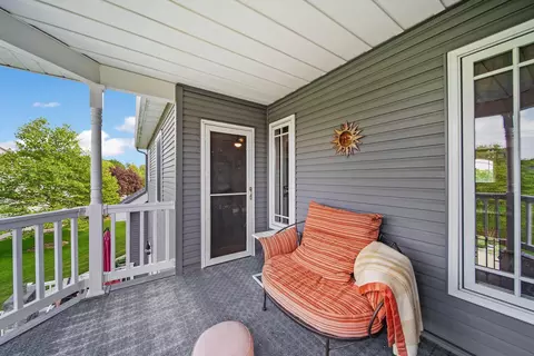 Exterior - 1518 Eagle Pass Dr, Marion, OH 43302 photo 8 of 13