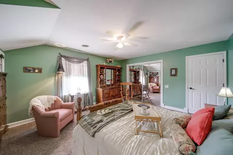 Bedroom - 1518 Eagle Pass Dr, Marion, OH 43302 photo 4 of 7