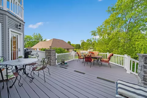 Exterior - 1518 Eagle Pass Dr, Marion, OH 43302 photo 9 of 13