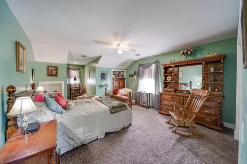 Bedroom - 1518 Eagle Pass Dr, Marion, OH 43302 photo 5 of 7