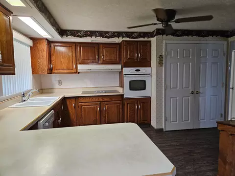 422 Geron Dr, Springfield, OH 45505 photo 8
