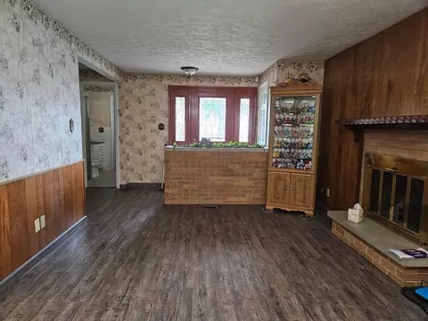 422 Geron Dr, Springfield, OH 45505 photo 9