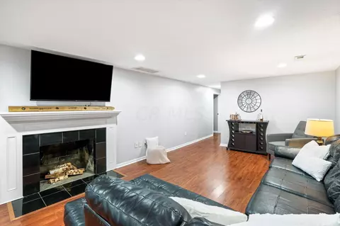 3487 Sciotangy Dr, Columbus, OH 43221 photo 32
