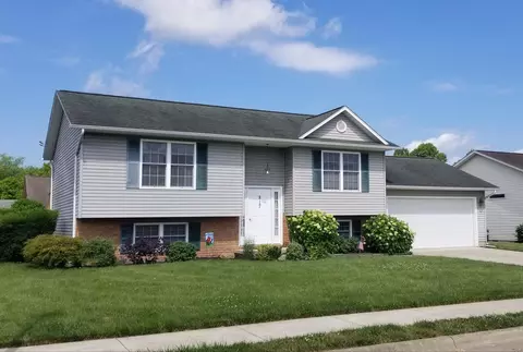 817 Hobart Ave, Logan, OH 43138
