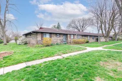 2372 Woodbrook Cir N #78, Columbus, OH 43223