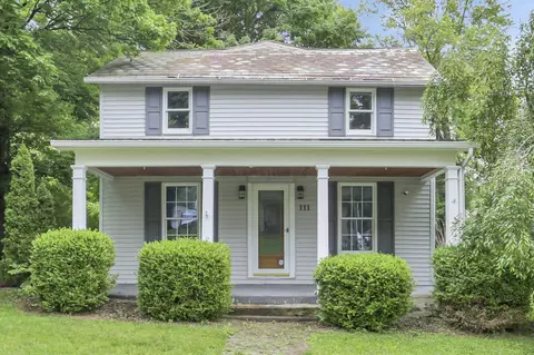 111 E Gay St, Somerset, OH 43783
