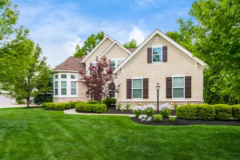 6032 Trafalgar Ln, Dublin, OH 43016