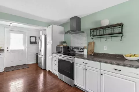 Kitchen - 11601 Burro Ln, Orient, OH 43146 photo 1 of 3