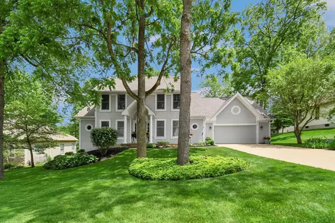 1324 Normandy Dr, Newark, OH 43055