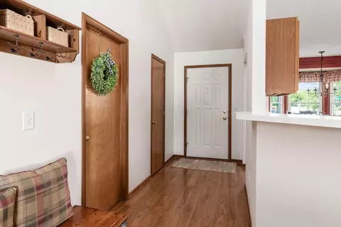 Entry Way - 5979 Westbend Dr, Galloway, OH 43119 photo 2 of 3