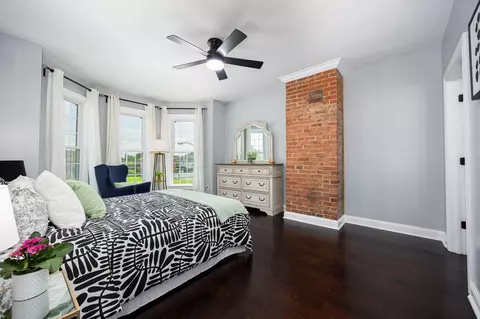 Bedroom - 1154 E Long St, Columbus, OH 43203 photo 3 of 9