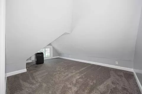 Bedroom - 1154 E Long St, Columbus, OH 43203 photo 8 of 9