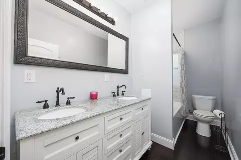 Bath - 1154 E Long St, Columbus, OH 43203 photo 5 of 5