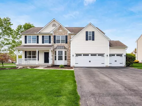 5873 Copper Ct, Grove City, OH 43123