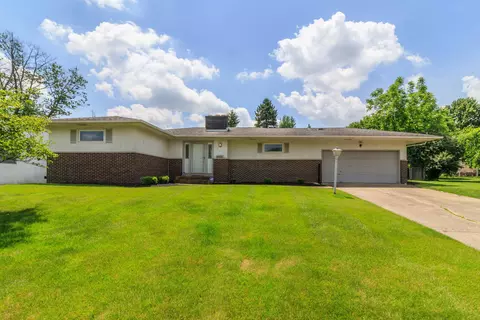 813 Stinson Dr, Columbus, OH 43214