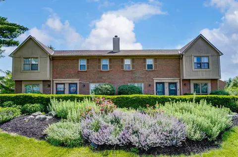 5104 Reed Rd, Columbus, OH 43220