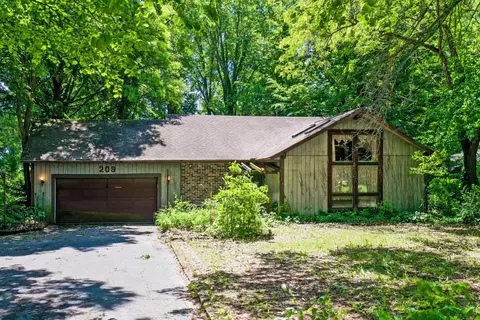 209 Greenbrier Rd, Sunbury, OH 43074