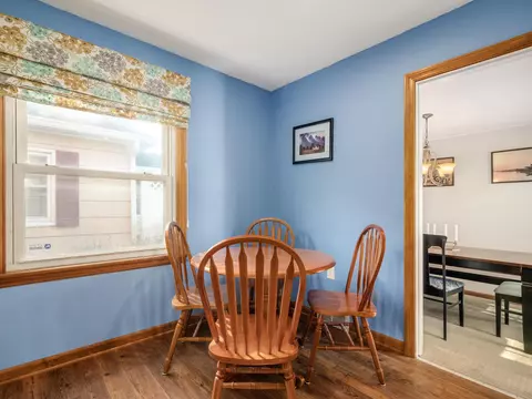 Dining - 39 E Dominion Blvd, Columbus, OH 43214 photo 1 of 3