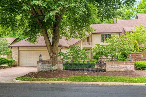 181 Whieldon Ln, Columbus, OH 43085