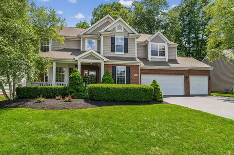 219 Smokewood Rd, Powell, OH 43065