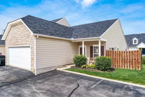 268 Dysar Run Dr #22, Blacklick, OH 43004