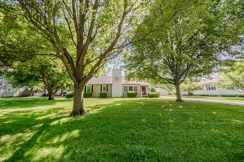 125 Peters Ave, Lancaster, OH 43130