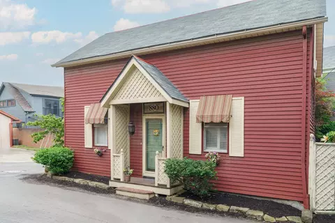 880 Purdy Aly, Columbus, OH 43206